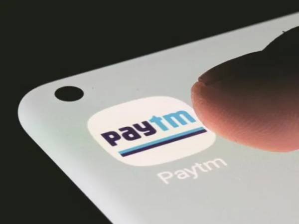 Paytm slips 32% in one month, hits new low; tanks 74% from issue price