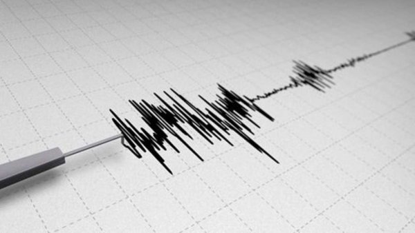 China hit by two earthquakes, at least 1 killed