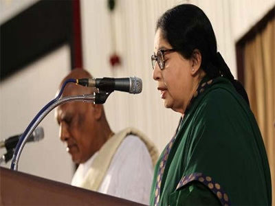 Jayalalithaa sworn in as CM for 6th time