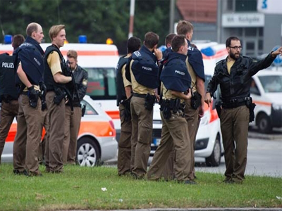 Munich shooting: Gunman raised locally, had no ties to ISIS, police says
