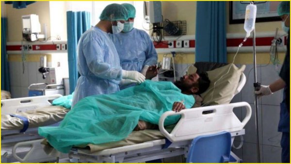 Delhi government hospitals hire dentists, interns to meet COVID crisis, amid some objections