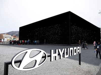 Hyundai's profit slumps 44%, its lowest first-quarter level in a decade