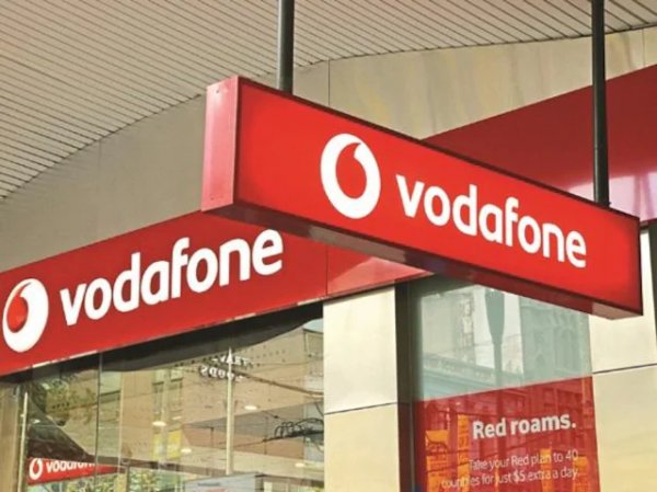 Vodafone may sell 5% stake in Indus Towers to Bharti Airtel for 3,300 crore