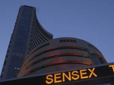 Sensex tops 40000, then falls