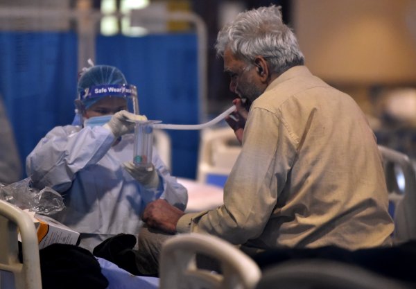 India records 196,427 Covid-19 cases in last 24 hours, lowest in 41 days
