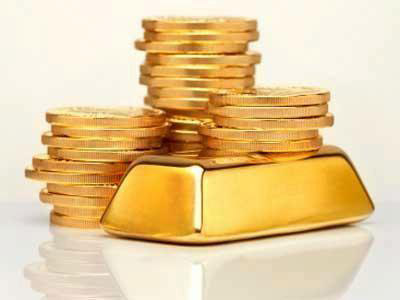 Gold slips from 26-month high, down Rs 485 on fall in demand