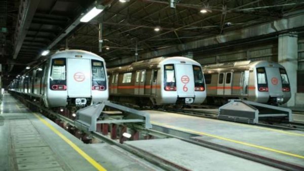 Several Delhi metro stations closed as farmers' protest turns violent, check list here