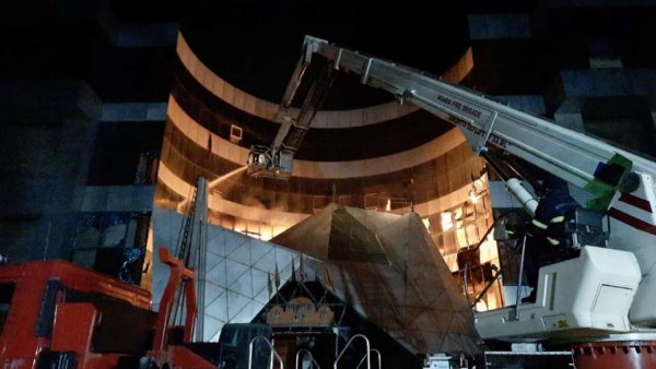 Fire breaks out at COVID-19 hospital in Mumbai, at least two dead