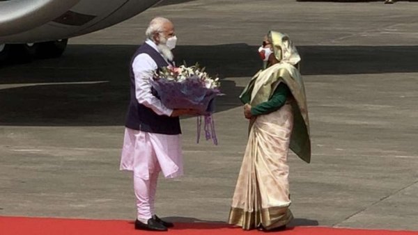 PM Modi arrives in Dhaka, Bangladesh PM Sheikh Hasina welcomes him