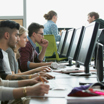 Global online population crosses three billion mark: UN report