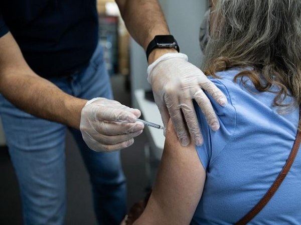 Blood clot risk much higher from Covid-19 than after vaccination: Study