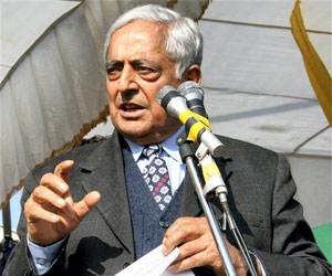 National Congress offers support to Mufti Mohammad Sayeed, PDP insists on CM post in talks with BJP