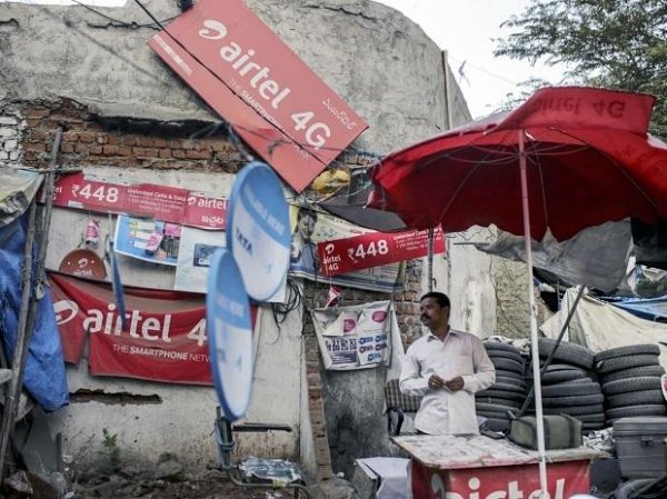 Airtel raises minimum prepaid plan to Rs 79, offers more usage time