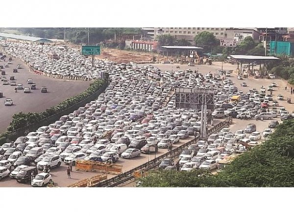 Thousands left high and dry for 10 hours amid farmers' protests