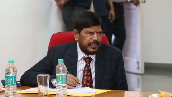 After 'Go Corona Go', Union Minister Ramdas Athawale coins another slogan for new COVID-19 strain
