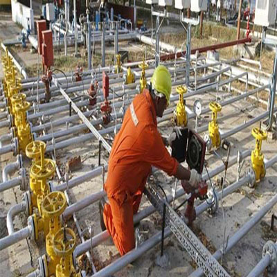 ONGC Q4 net profit drops 20% to Rs 3,935 cr