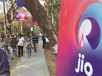 Mukesh Ambani's Reliance Jio Q1 net profit rises 20% to Rs 6 billion