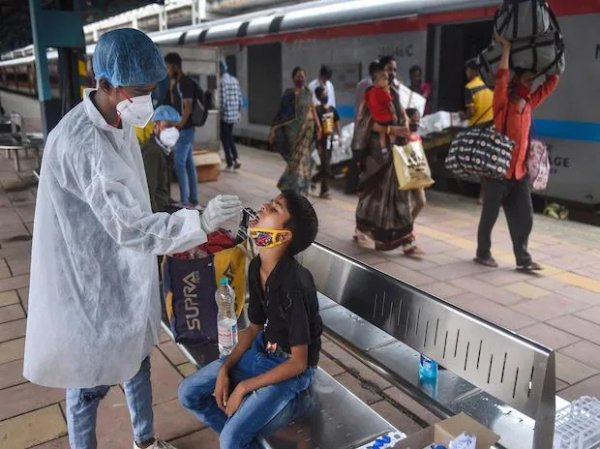 Maharashtra records 24,948 new Covid-19 cases and 103 deaths