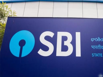 SBI alleges Aadhaar data misuse, UIDAI rubbishes charge