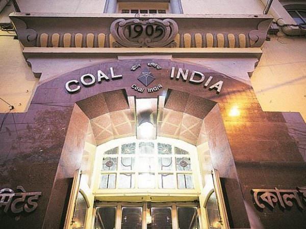 Coal India signs Rs 2,900 crore agreement for procurement of dumpers