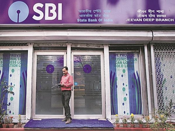 SBI Q2 Results: Net profit jumps 67% to Rs 7,627 cr, asset quality improves