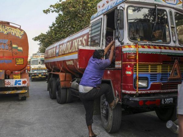 Petrol, diesel prices revision unchanged for 4th consecutive day
