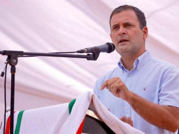 Rahul says govt hiding Covid-19 deaths, urges people to demand free jabs