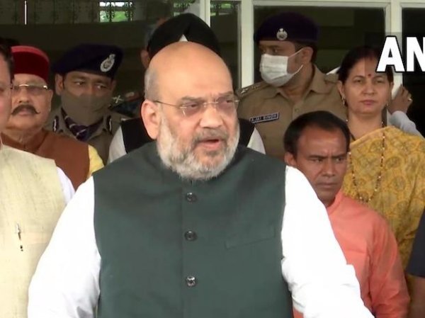 Amit Shah arrives in Dehradun to launch 'Ghasiyari Kalyan Yojana'