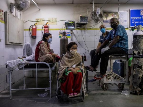 Omicron patients in Delhi to be isolated, treated at Lok Nayak hospital