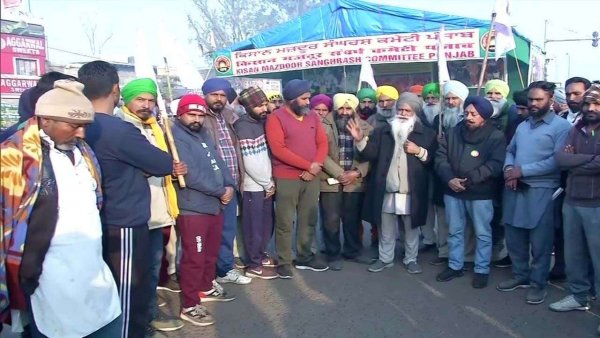 Centre and farmer unions to resume talks today; govt committed to find 'logical solution' to current impasse