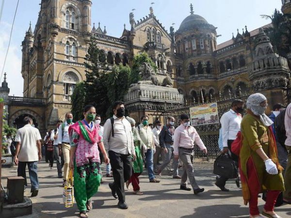 India registers 21,822 new Covid-19 cases, tally crosses 10.2 million