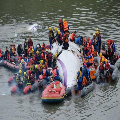 TransAsia flight GE235 crashes near Taipei, at least 12 killed