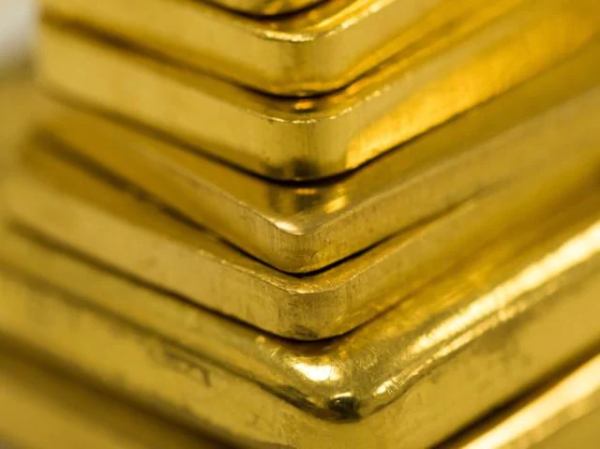 Gold trading at Rs 52,460 per 10 gm today; silver selling at Rs 66,800 a kg