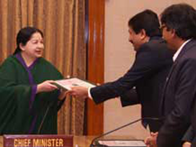 Adani Group signs MoU with Tamil Nadu for Rs 4,536 crore solar park