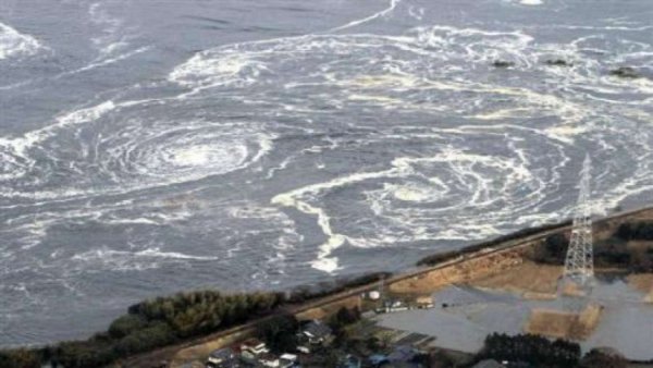 Severe earthquake of magnitude 6.9 strikes New Zealand, tsunami warning issued