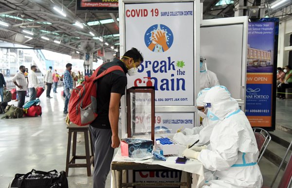 India records 39,796 new Covid-19 cases, 723 deaths in last 24 hours