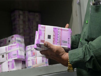 Printing of Rs 2,000 note stops? Here's the truth