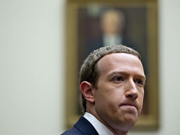 Zuckerberg loses $7 bn in hours as Facebook crash takes down firm's stock