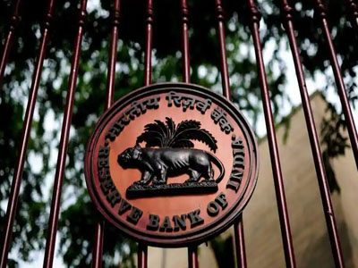 Worst rout of sovereign bonds in 7 years may end with RBI's Rs 860 bn binge