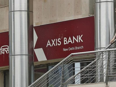 Axis Bank extends gain on strong Q2 results; stock surges 18% in 6 days