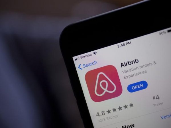 Airbnb earns $834 mn on record revenue in Q3 as more people get vaccinated