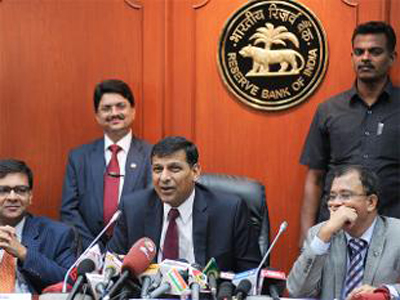 RBI can cut rate if inflation stays below 6%, says Raghuram Rajan