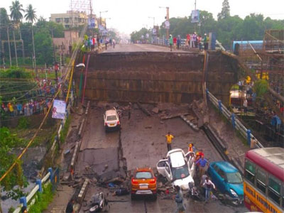 Kolkata Bridge collapse; 5 feared dead; road traffic, train services hit