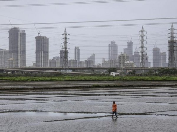Power Finance Corp to sell bonds worth $1.4 billion to individual investors