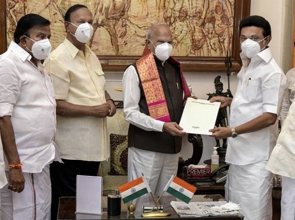 Stalin's oath-taking ceremony today, releases list of 34 cabinet ministers