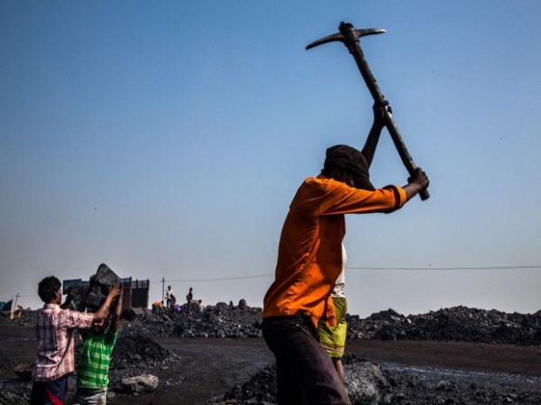 Unnecessary coal plants could waste India's 247,421 cr, says report