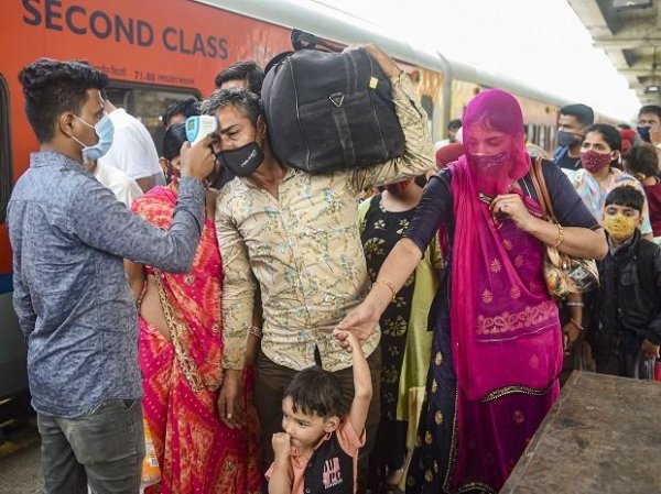 India records 6,822 new Covid cases, daily tally lowest in 558 days