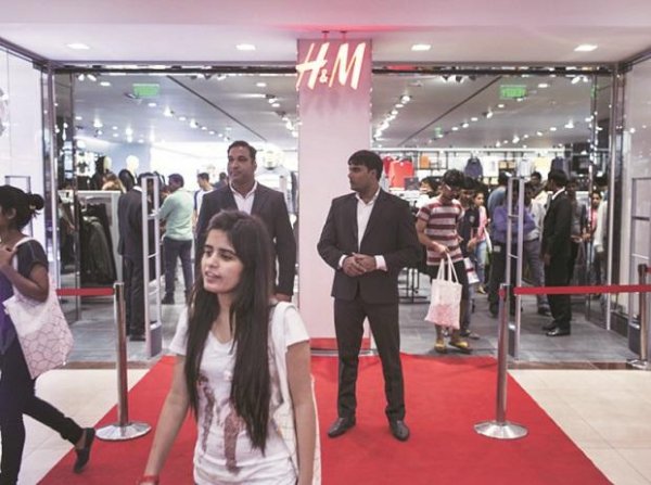 Fashion retail brand H&M India's revenue rises 14% to Rs 1,700 crore