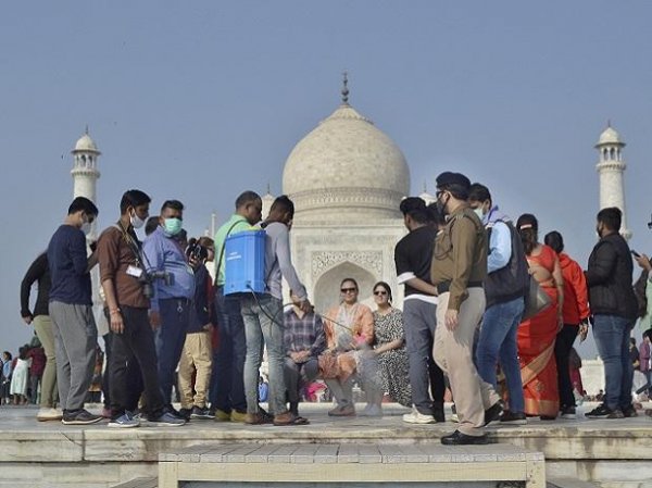 India records 8,439 new Covid infections; active cases decline to 93,733