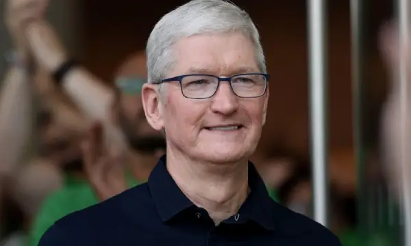 As Apple slows down hiring, Tim Cook says mass layoffs are 'last resort'